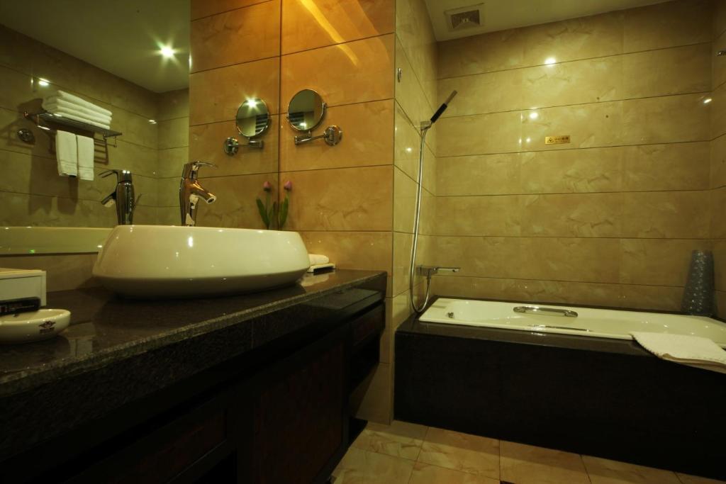 Xiongzhao Grand Hotel Weishan Dali (Yunnan) Rom bilde